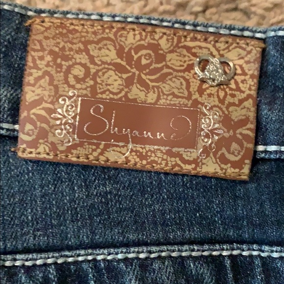 Jeans - Picture 2 of 3